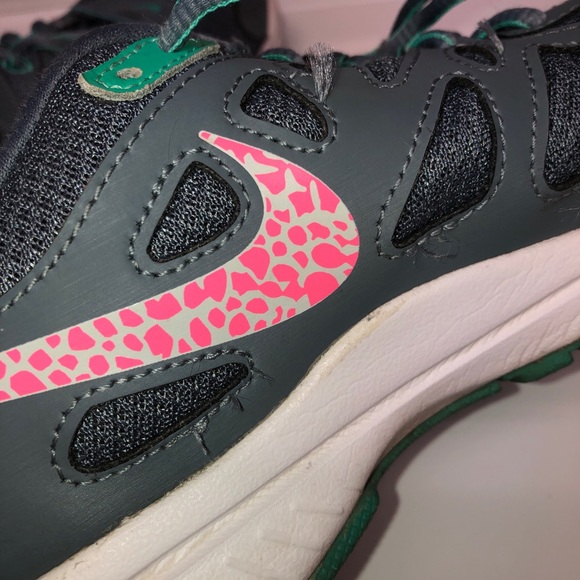 Nike Revolution 2 Sneakers Gray, Blue, Pink Swoosh Size 10 - Picture 10 of 12